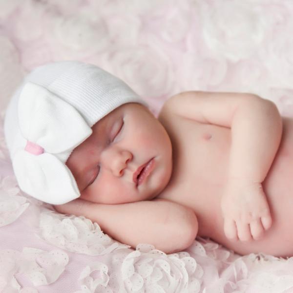 Newborn Hat - White Willa Bow